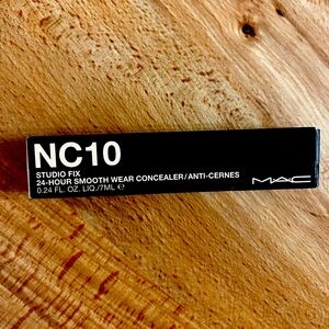 MAC | Stuiod Fix Concealer NC10